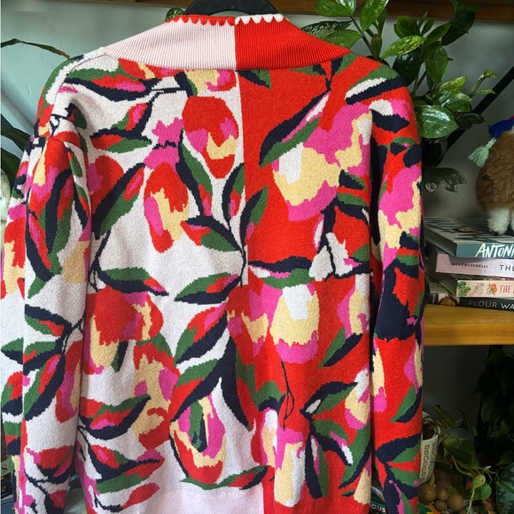 Avara Leslie Red Floral Cardigan | Medium - Picture 6 of 6